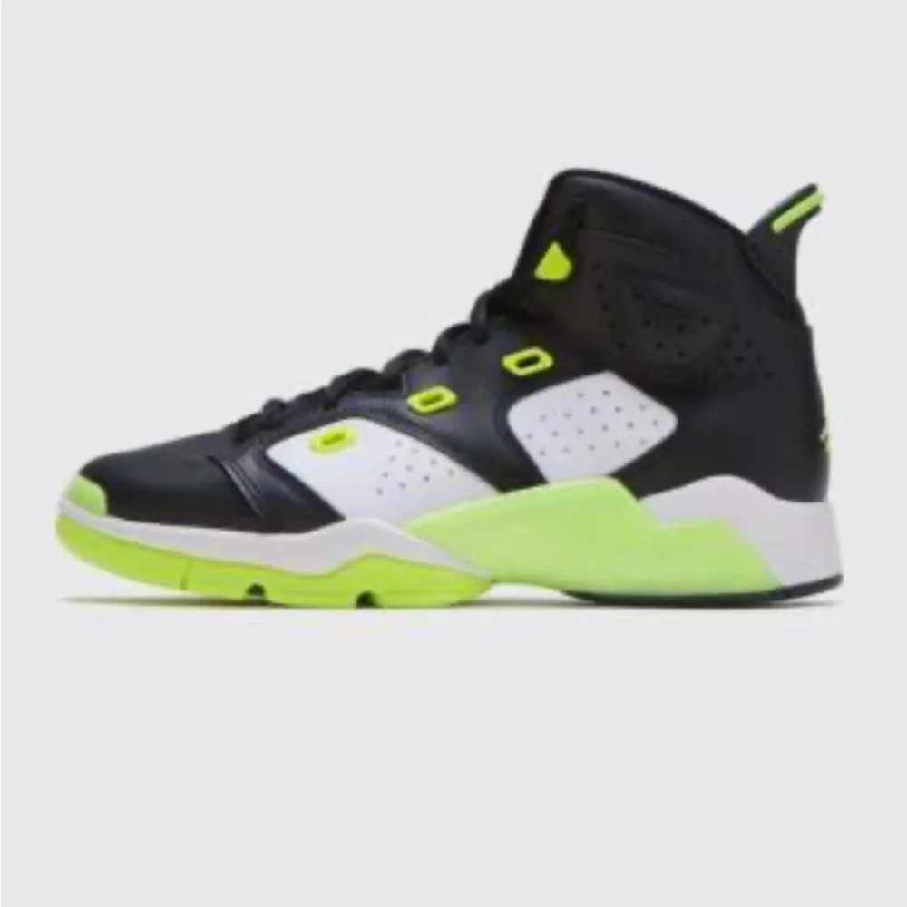 🔥50%OFF!🔥New Team Jordans (GS) Sneakers - Picture 3 of 5